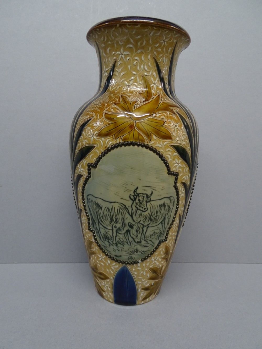 doulton lambeth barlow vase